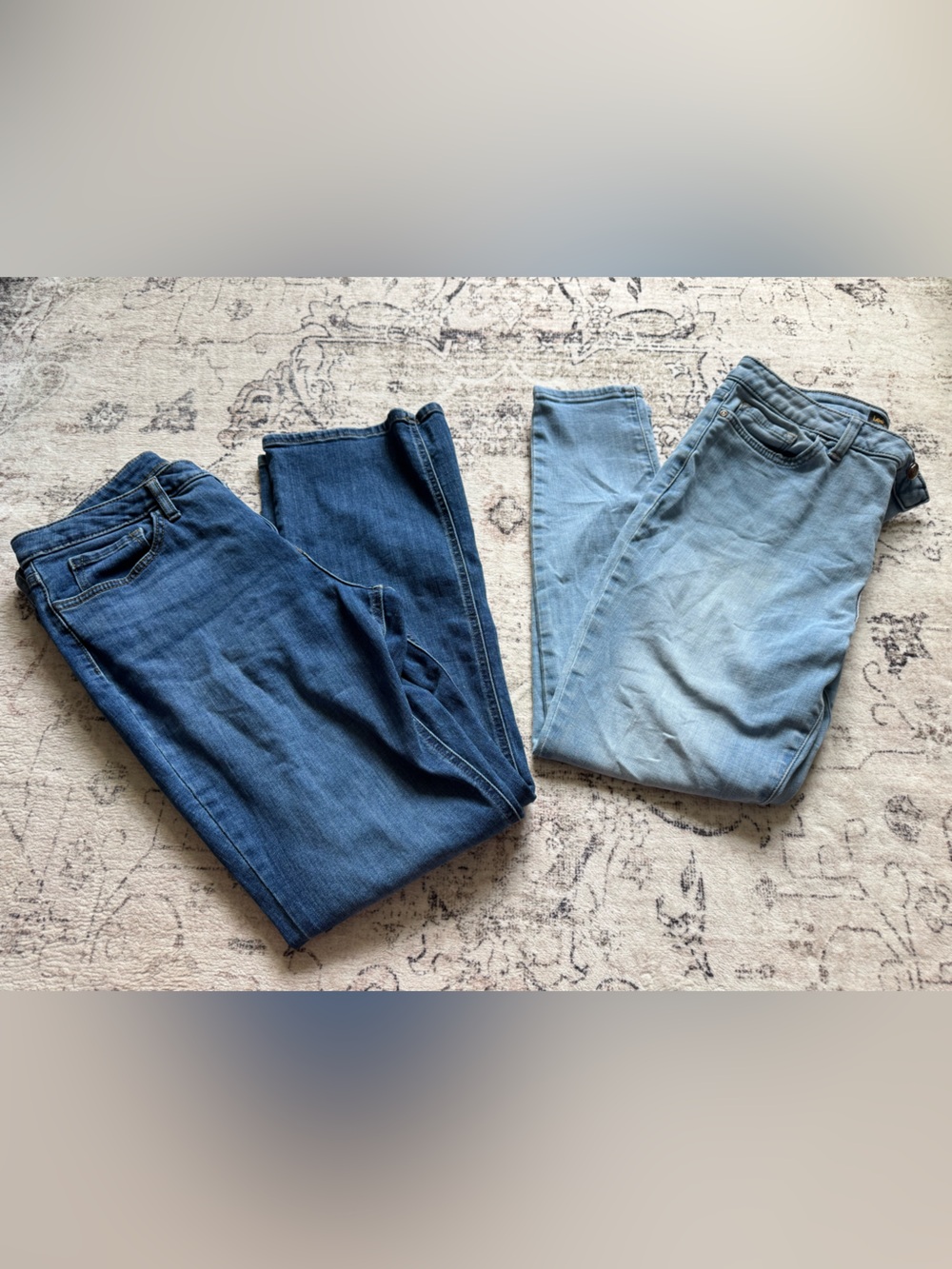 Women’s 12M Lee Jeans